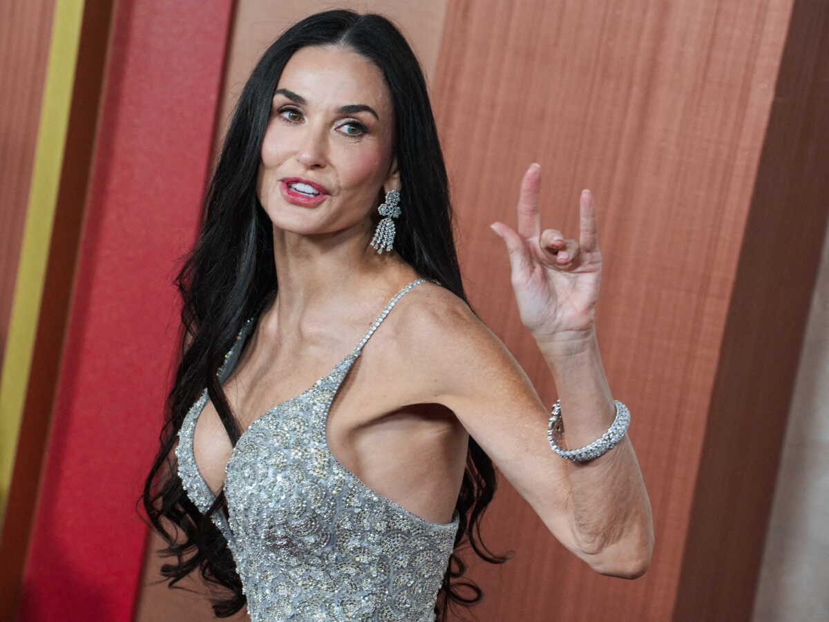 Oscars 2025 demi moore snobee par l academie on sait quel mot elle a