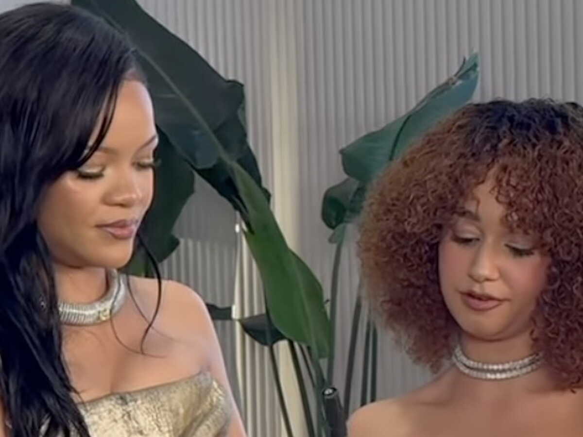 Rihanna : Léna Situations révèle pourquoi la chanteuse a refusé de faire l'interview assise sur le canapé dans son podcast
