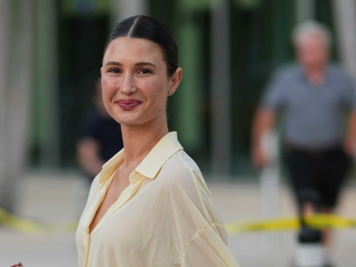 Quelles chemises porter avec un jean ce printemps pour avoir du style ?