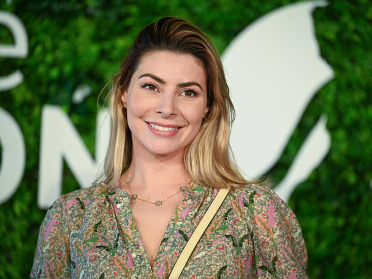 "Vous m'avez manqué" : Candice Pascal de retour après 3 mois de silence, des figures emblématiques de DALS réagissent