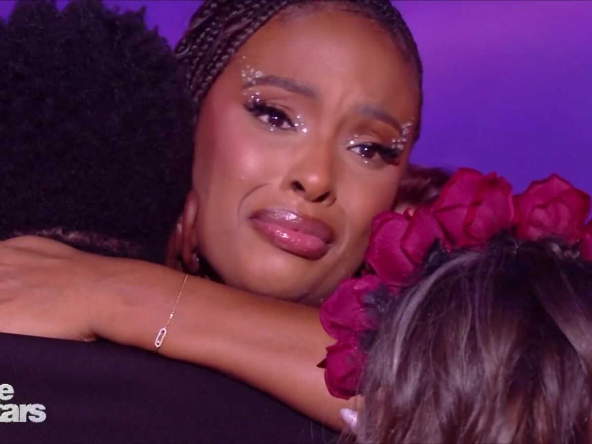 "J’ai la haine" : Angélique Angarni-Filopon en larmes dans DALS, elle révèle que son oncle est "entre la vie et la mort"