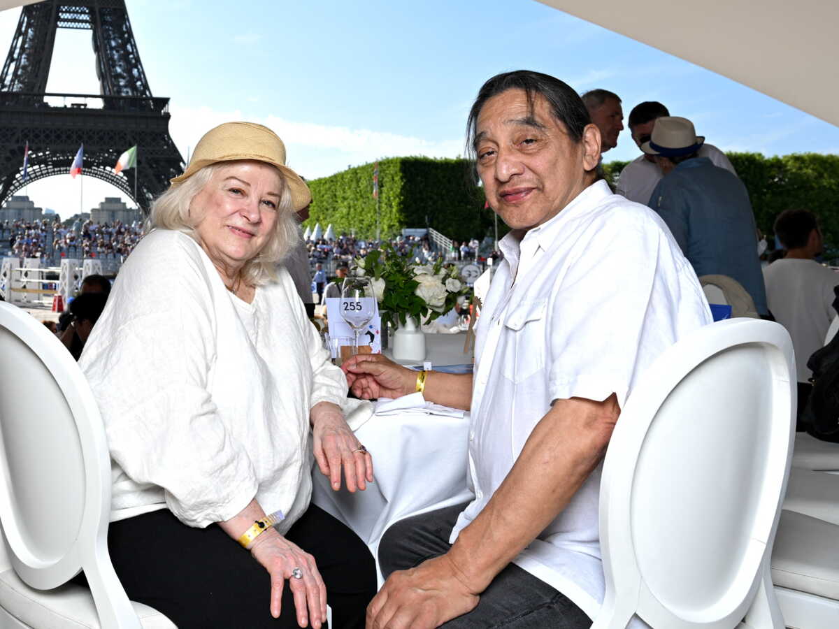 Josiane Balasko dévoile la drôle habitude culinaire de son mari George Aguilar : “C’est un bébé”