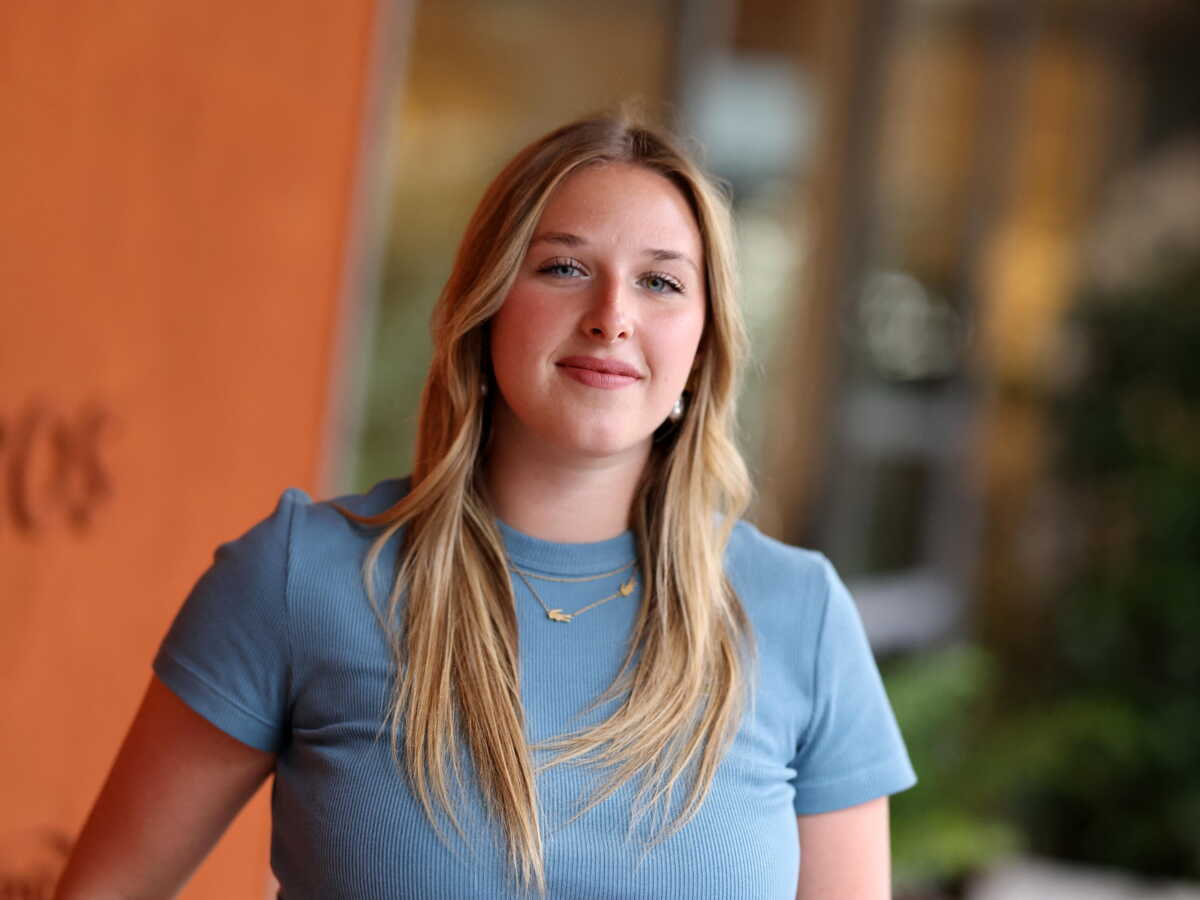 "Je suis trop grosse" : Helena se confie sur les critiques qu'elle reçoit constamment