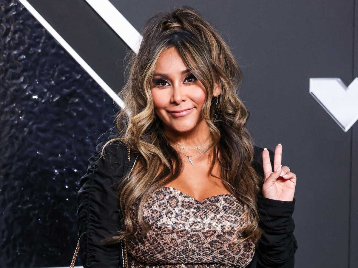 Snooki, figure de l'émission Jersey Shore, annonce être atteinte d'un cancer et devoir subir une opération "effrayante"