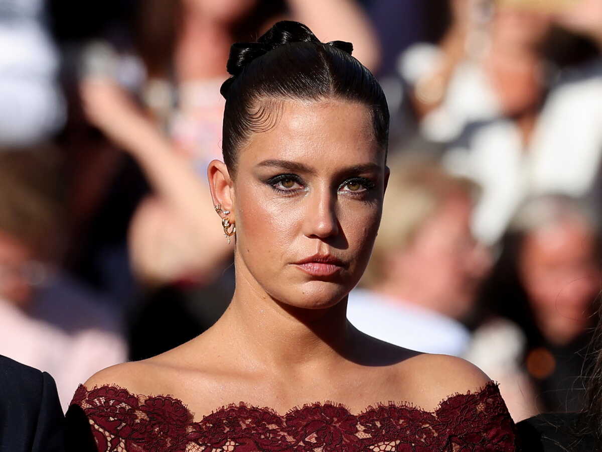 François Civil admiratif d'Adèle Exarchopoulos : ce geste en pleine montée des marches du Festival de Cannes qui ne trompe pas