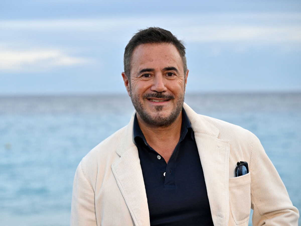 "La vie me bouscule" : José Garcia se confie avec émotion sur son rôle d'aidant pour sa maman
