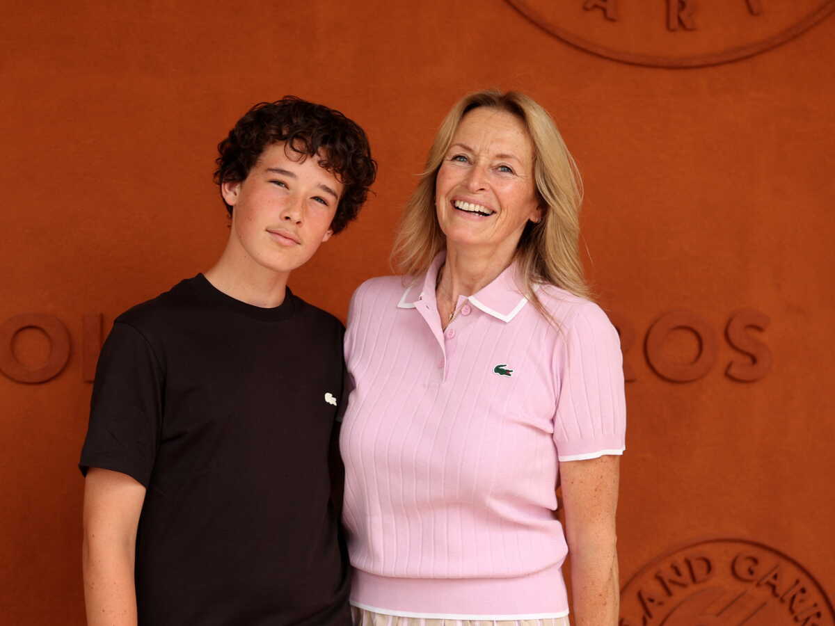 Roland-Garros 2026 : Estelle Lefébure fait une apparition remarquée avec son fils Giuliano