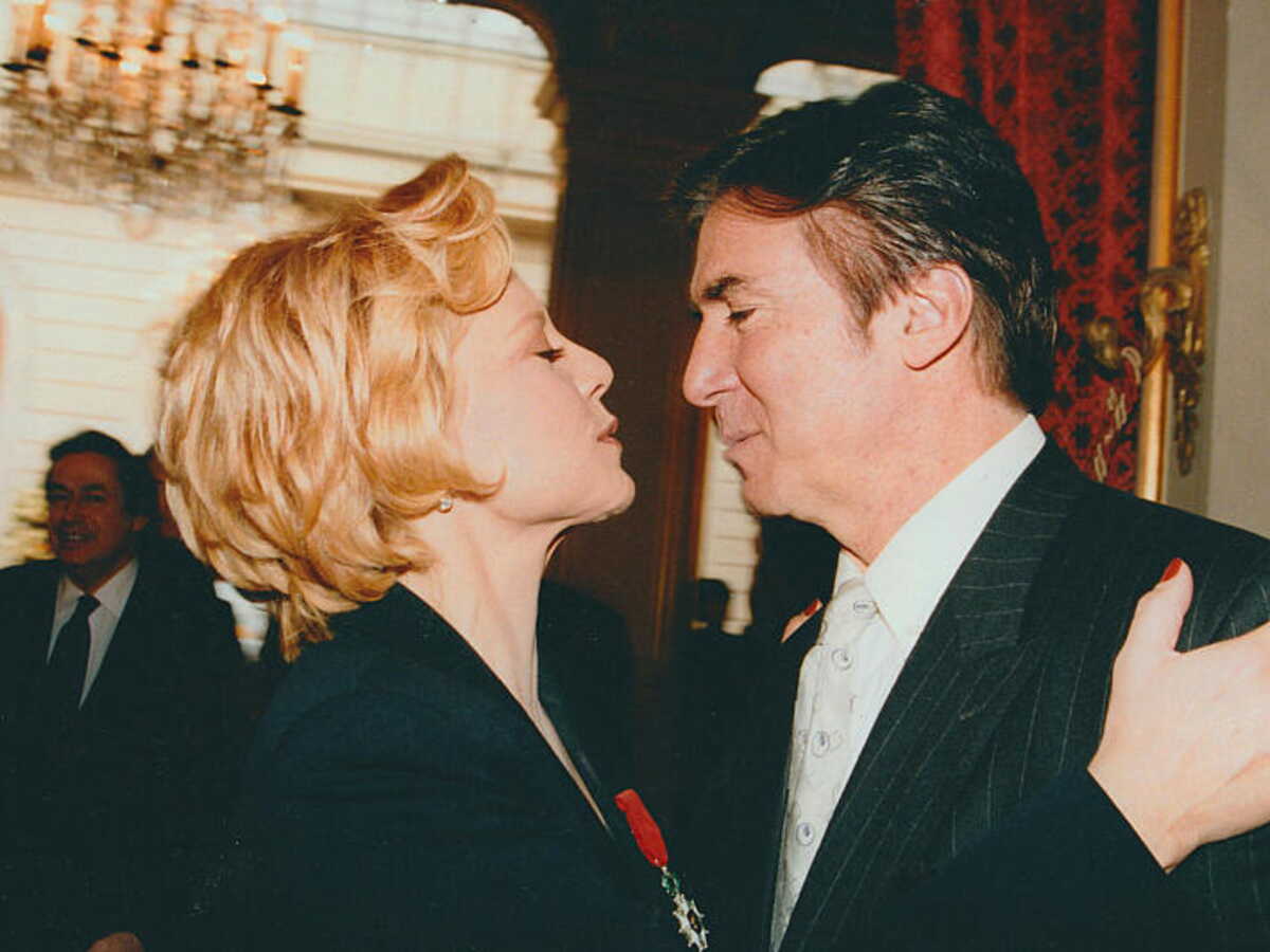 Sylvie Vartan et Tony Scotti : 42 ans de mariage et toujours aussi amoureux, la vidéo qui fait chaud au cœur