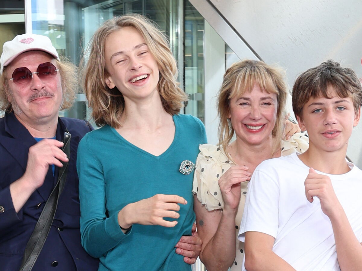 Julie Depardieu et Philippe Katerine posent avec leurs fils à Monte-Carlo, et ils ont bien grandi !