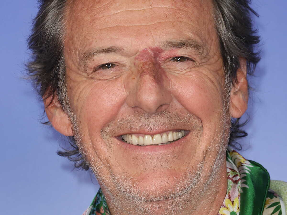 "Le retour des légendes" : Jean-Luc Reichmann pose avec les anciens Maîtres de midi mais un candidat emblématique manque à l'appel