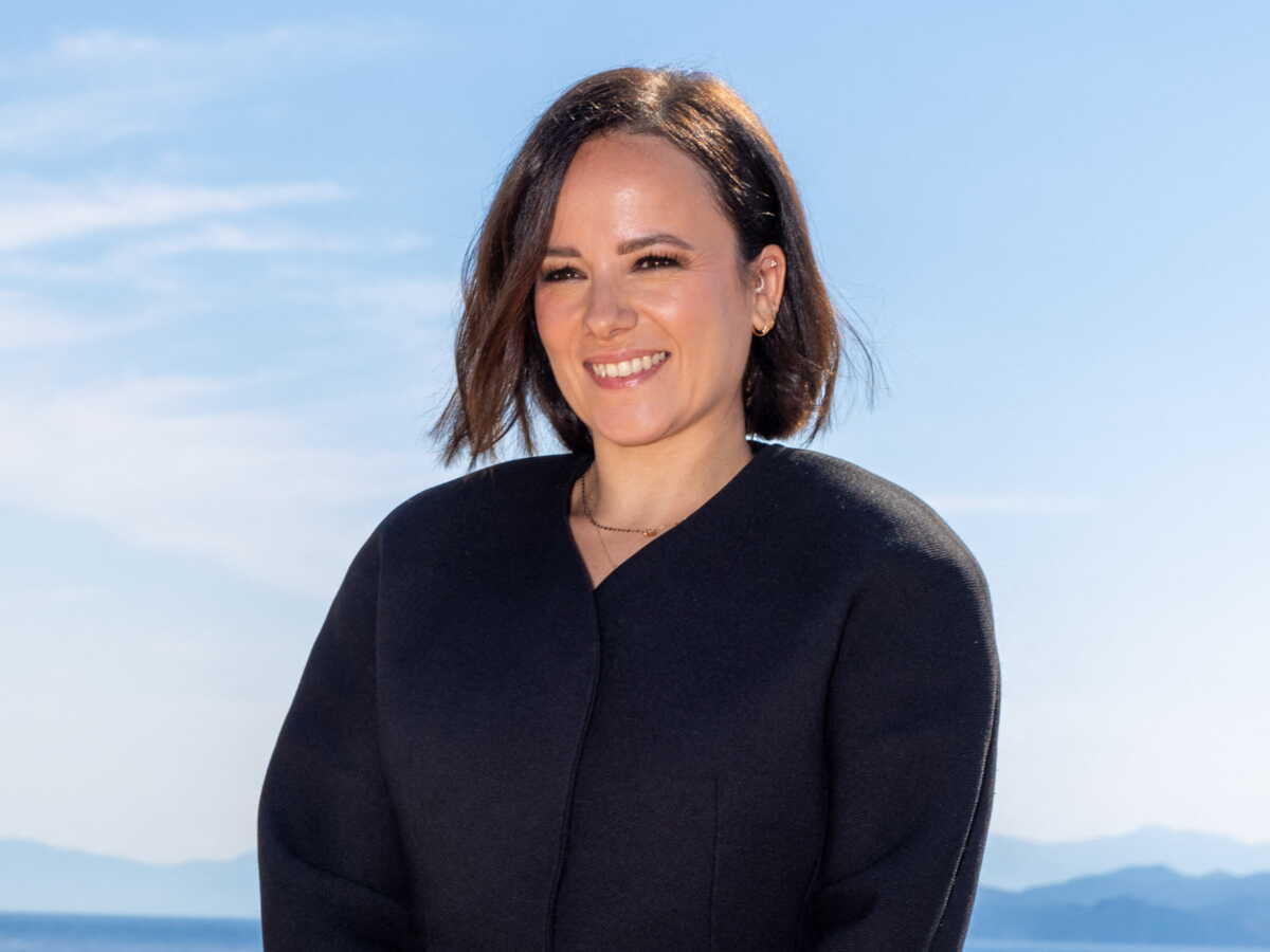 Alizée fait sensation au défilé Jacquemus en Corse avec un look noir et blanc plus chic que jamais