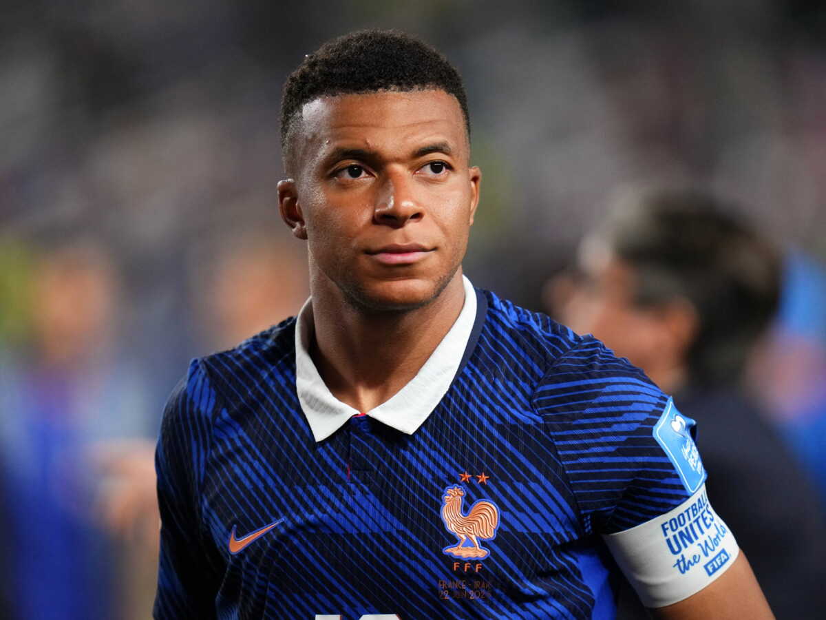 Kylian Mbappé : sa promesse faite à sa fan américaine de 96 ans qui pourrait valoir "beaucoup d'argent" (ZAPTV)