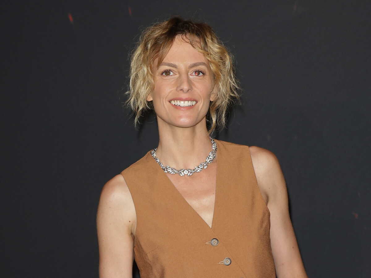 sara-mortensen-annonce-le-d-c-s-de-sa-maman-actrice-comme-elle-mon