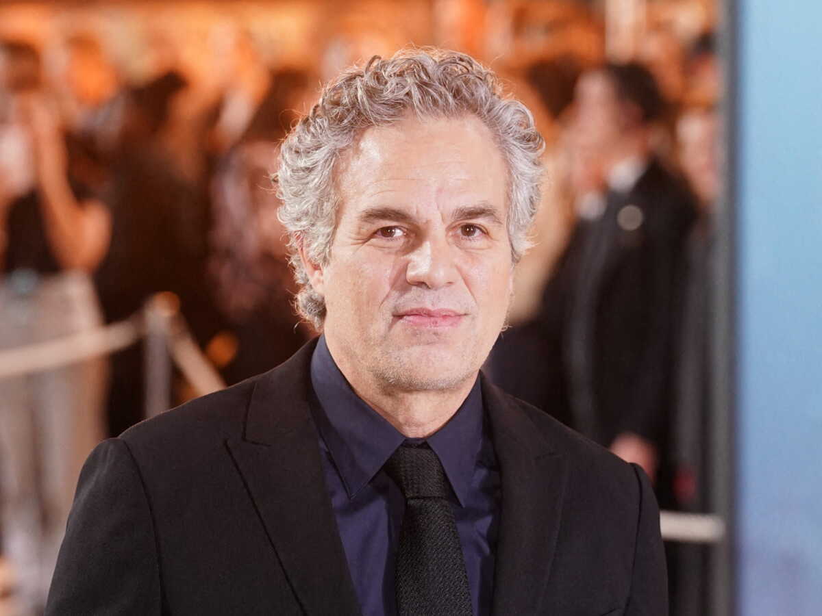 Mark Ruffalo accusé d’antisémitisme, il prend la parole pour se défendre et prône un "dialogue critique et nécessaire"