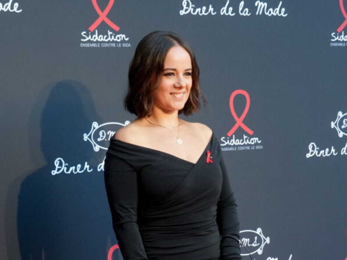"Elle me suit sur les concerts" : Alizée accompagnée en tournée par sa fille Annily, la chanteuse dévoile son rôle très important