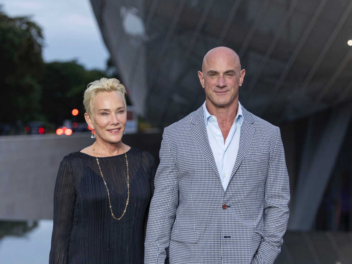 New York, unité spéciale : qui est la femme de Christopher Meloni avec qui il partage sa vie depuis plus de 30 ans ?
