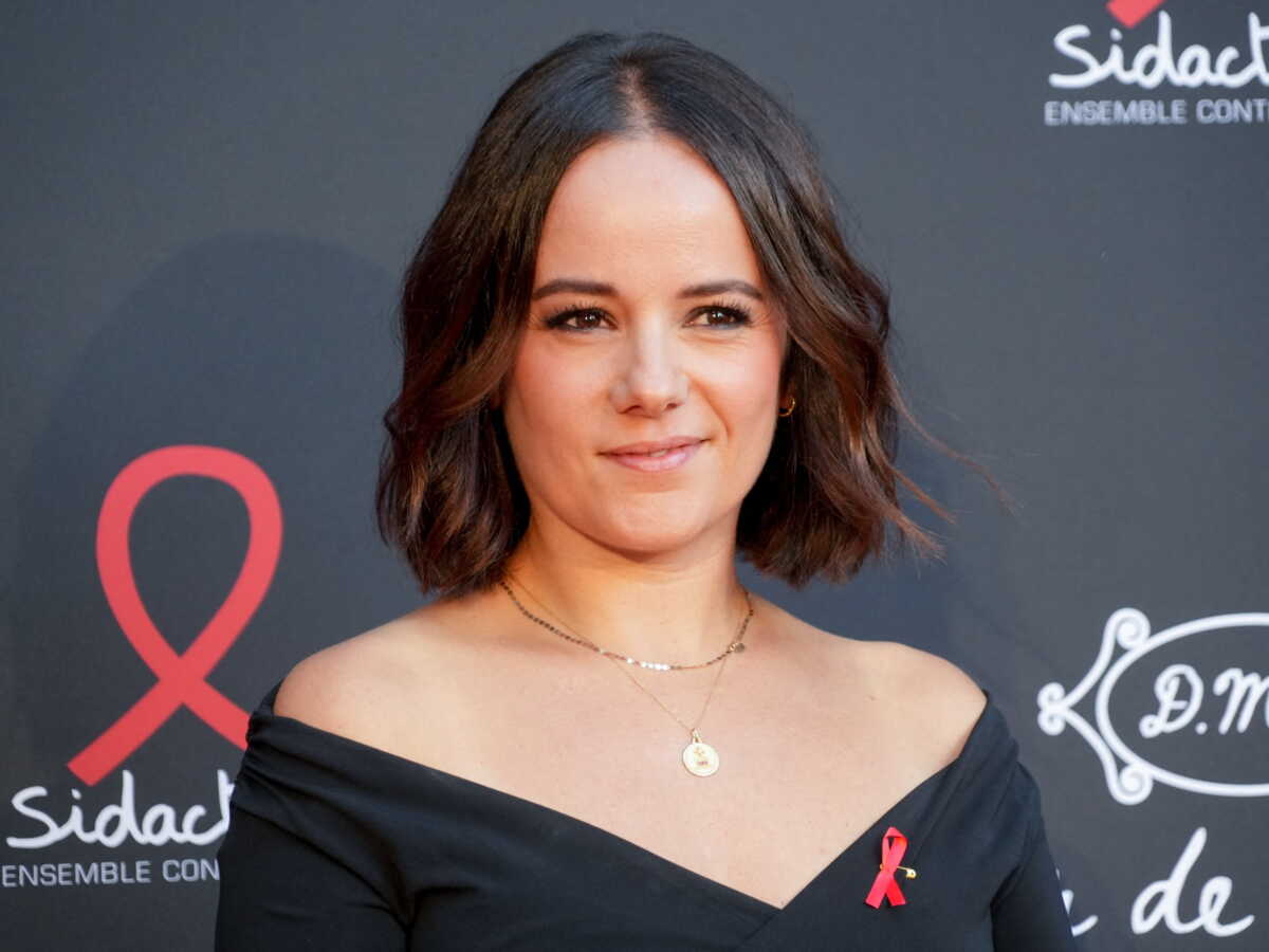 "Je n'ai pas pris cette décision" : Alizée bouleversée après l'annulation de son concert à Ajaccio