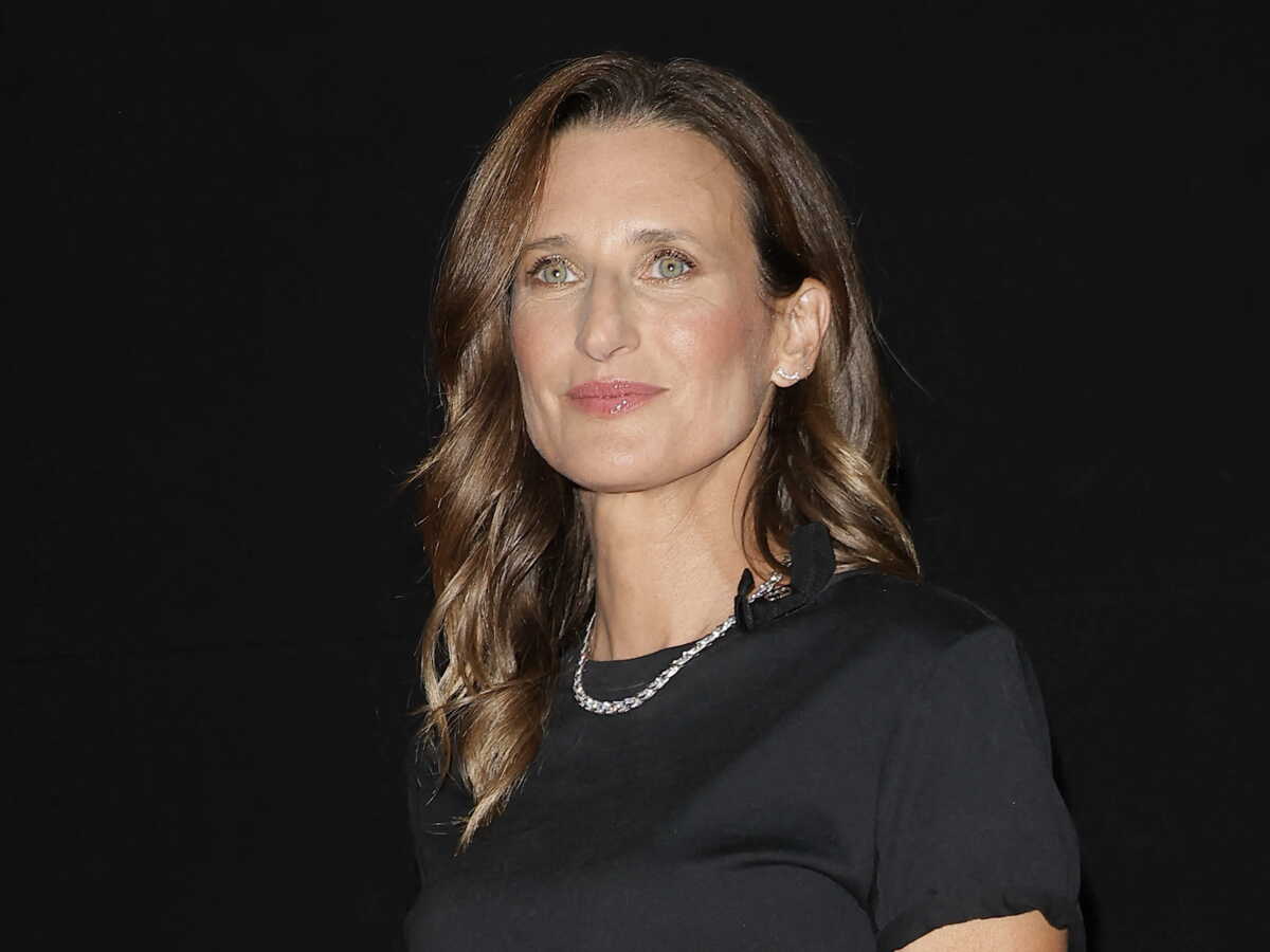 "Je n'ai jamais autant pleuré" : Camille Cottin se confie sur sa petite-sœur, Avril Besson, dont le premier film l'a émue aux larmes