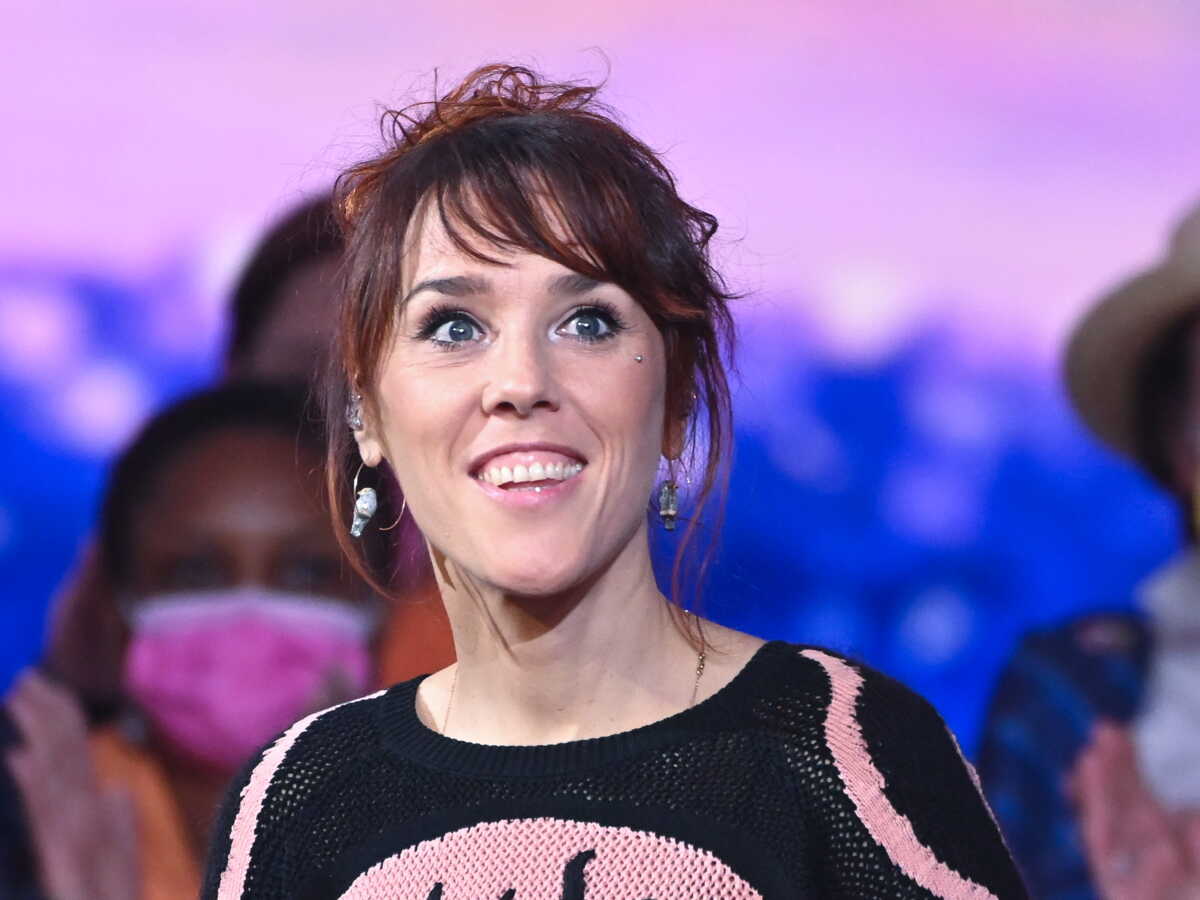 "Honte de ce que vous faites à notre pays" : Zaz interpelle Emmanuel Macron en marge des manifestations du 24 octobre