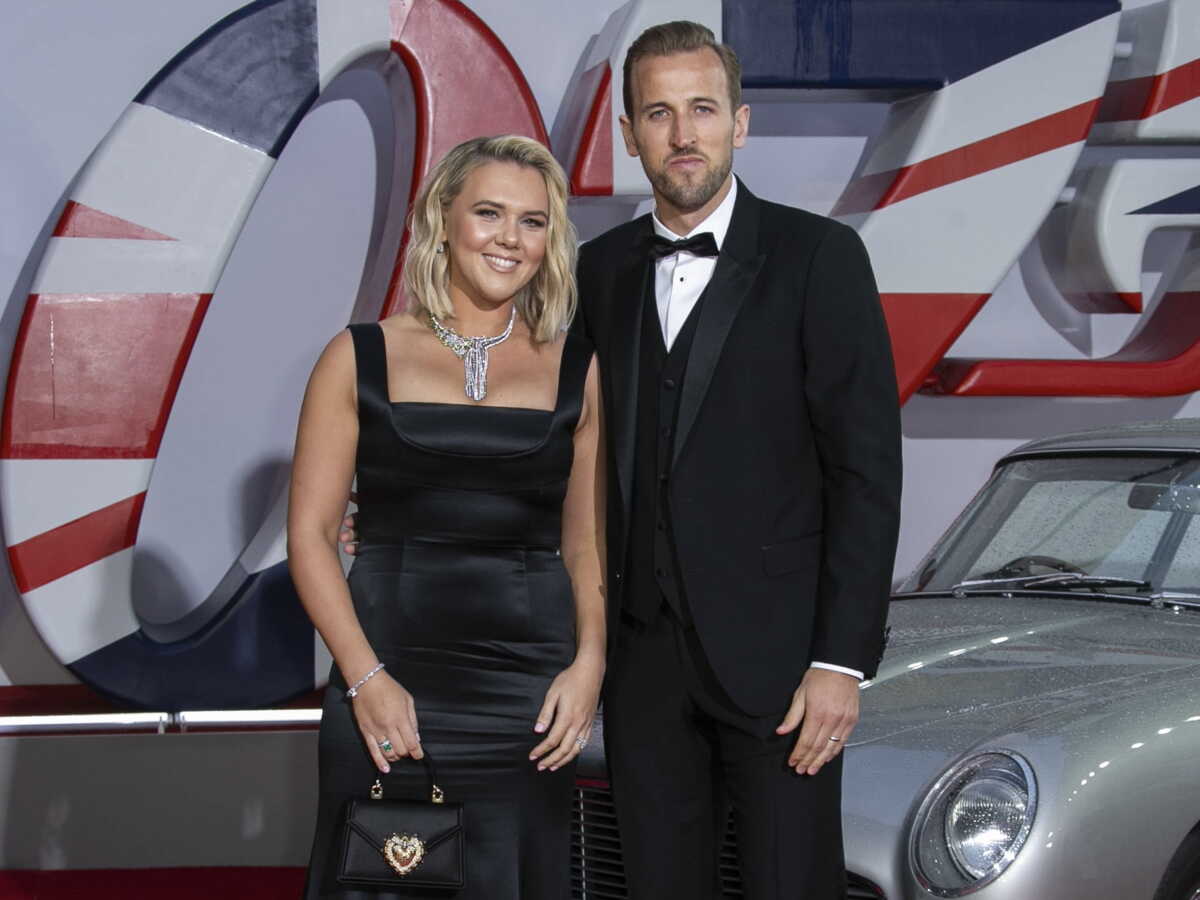 Harry Kane sacré Ballon d'Or : David Beckham dévoile un cliché du joueur et de sa femme enfants, retour sur leur incroyable histoire d’amour