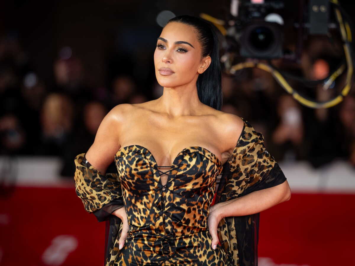 “C'est la même chose que mon père” : Kim Kardashian va devoir se faire opérer de l'œsophage