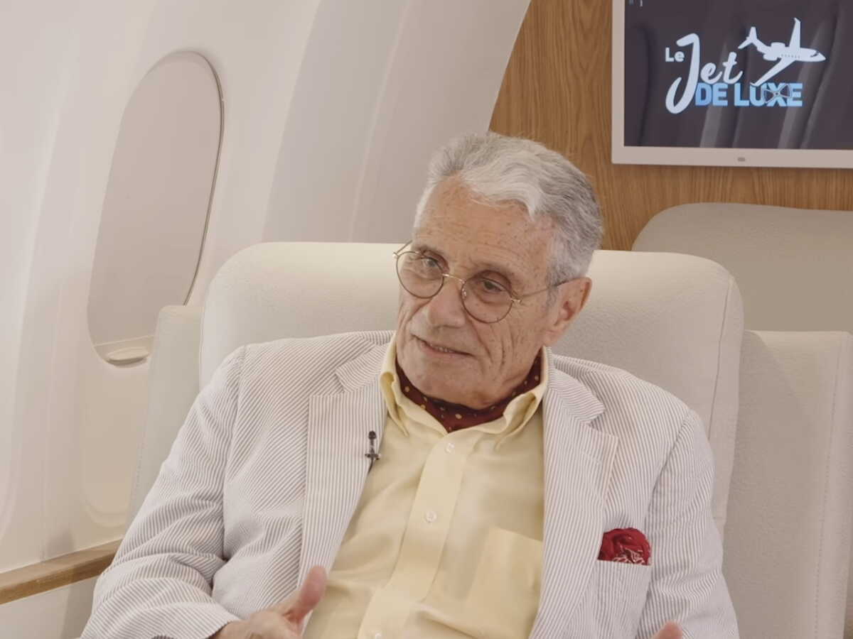 "Ça ne m'a pas plu du tout" : Jean-Marie Périer en colère contre Patrick Bruel, ce comportement aux obsèques de Johnny Hallyday qu'il n'a pas digéré