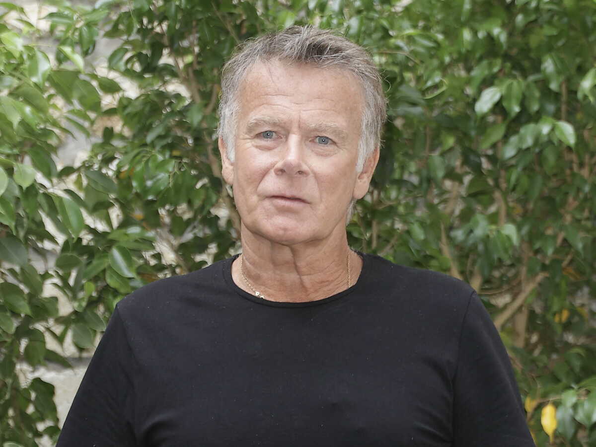 Franck Dubosc désarmé, l'humoriste lance un appel à l'aide après avoir perdu un bijou de famille, "Si les réseaux peuvent servir à quelque chose"