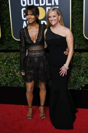 Halle Berry et Reese Witherspoon lors de la 75e cérémonie des Golden Globes, le 7 janvier 2018