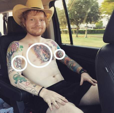Tatouages de stars: le chanteur Ed Sheeran arbore un ours, une tête de lion géante et une étiquette de ketchup 