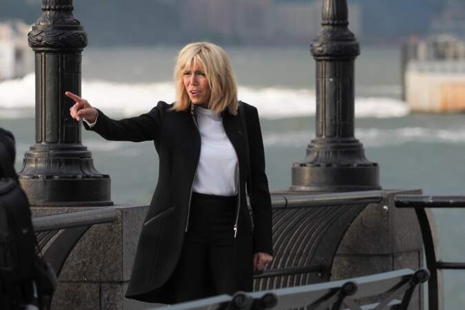PHOTOS Brigitte Macron traverse l'esplanade de Battery Park à New York 