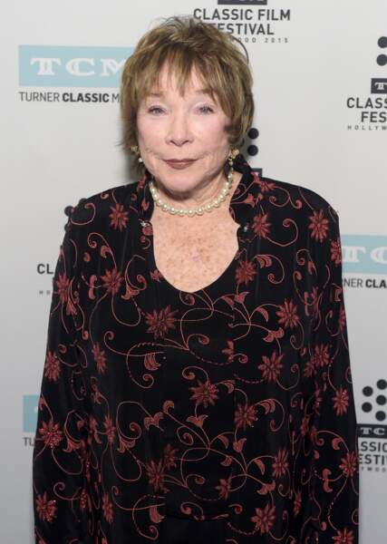 Shirley MacLaine version tapis rouge