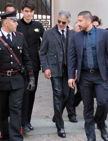 Andrea Bocelli, entouré de ses fils Matteo et Amos