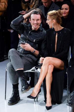 Céline Dion et Pepe Muñoz rieurs et très proches pendant la Fashion Week parisienne de 2019