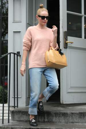 Kate Bosworth : une paire de mocassins, un jean à gros revers et hop, un look 50’s efficace