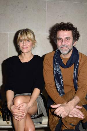 Défilé Louis Vuitton : Marina Foïs et Eric Lartigau