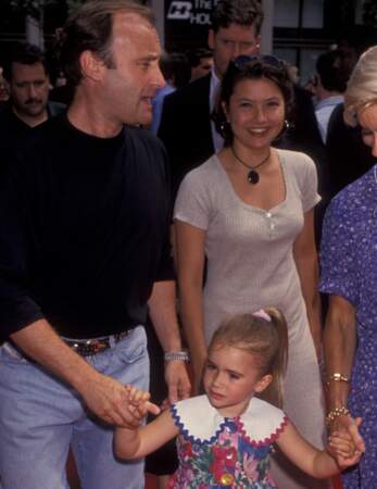 Phil Collins et sa fille Lily petite...
