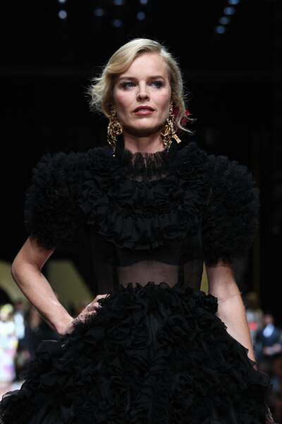 Fashion week printemps été 2019 - Défilé Dolce Gabbana à Milan : Eva Herzigova