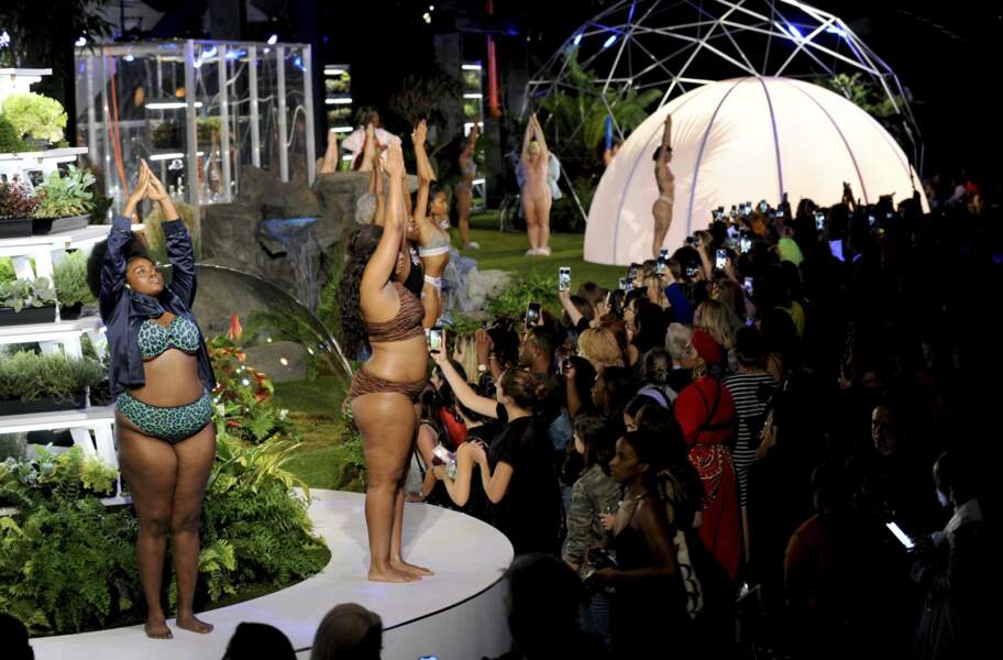 Défilé Lingerie de Rihanna Savage x Fenty pour la clôture de la fashion week new-yorkaise