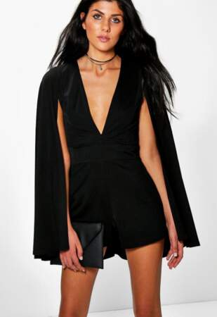 Boohoo Selena Combinaison style cape 30,00€