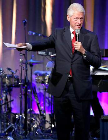 Bill Clinton en maître de cérémonie, ça le fait !