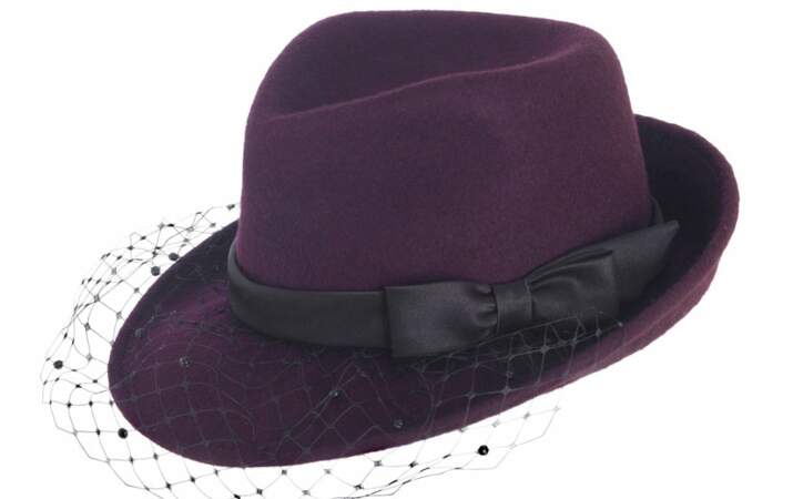 Chapeau violet à voilette, 109,68€ (Debenhams sur debenhams.com)