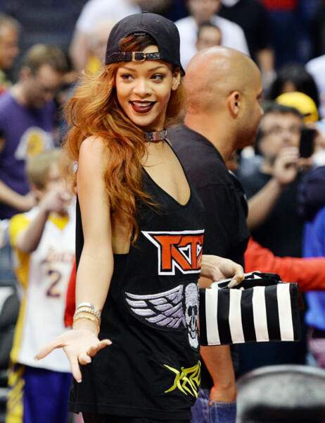 Rihanna assiste à un match des Lakers