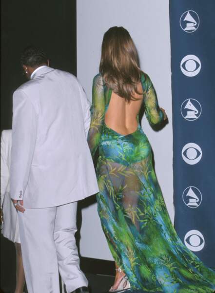 On en avait presque oublié que Jennifer Lopez n'était pas seule quand elle avait porté cette célèbre robe