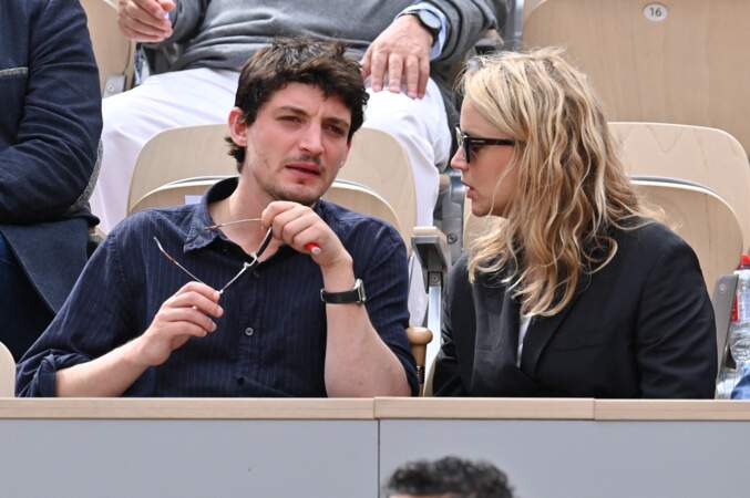 Niels Schneider et Virginie Efira à Roland Garros