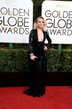 Golden Globes 2017 : Kristen Bell en robe Jenny Packham TRÈS décolletée