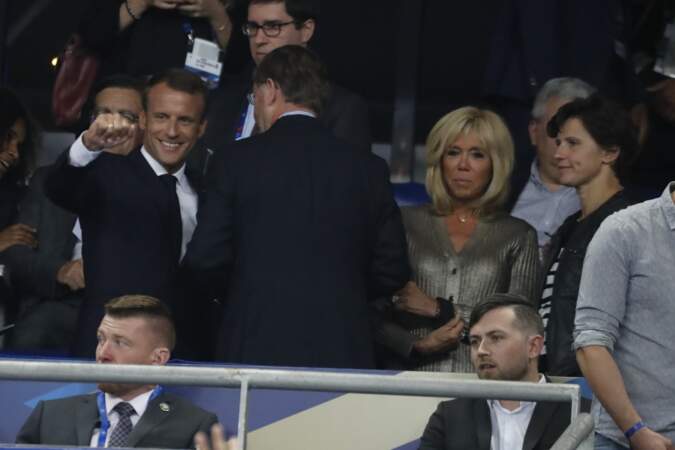 Emmanuel et Brigitte Macron dans les tribunes de France/Pays-Bas, le 9 septembre