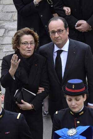 Micheline Pelletier, la veuve d'Alain Decaux, et François Hollande 