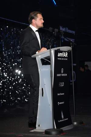Cannes 2016 - dîner de l'AmfAR : Leonardo Di Caprio lors de la vente aux enchères