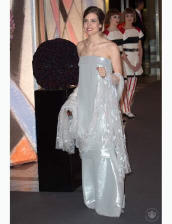Dans sa robe Chanel haute couture, Charlotte a fait une démonstration d'élégance