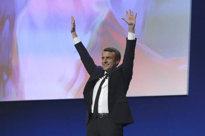 Emmanuel Macron vainqueur du 1er tour de la présidentielle : Emmanuel Macron est HEU-REUX
